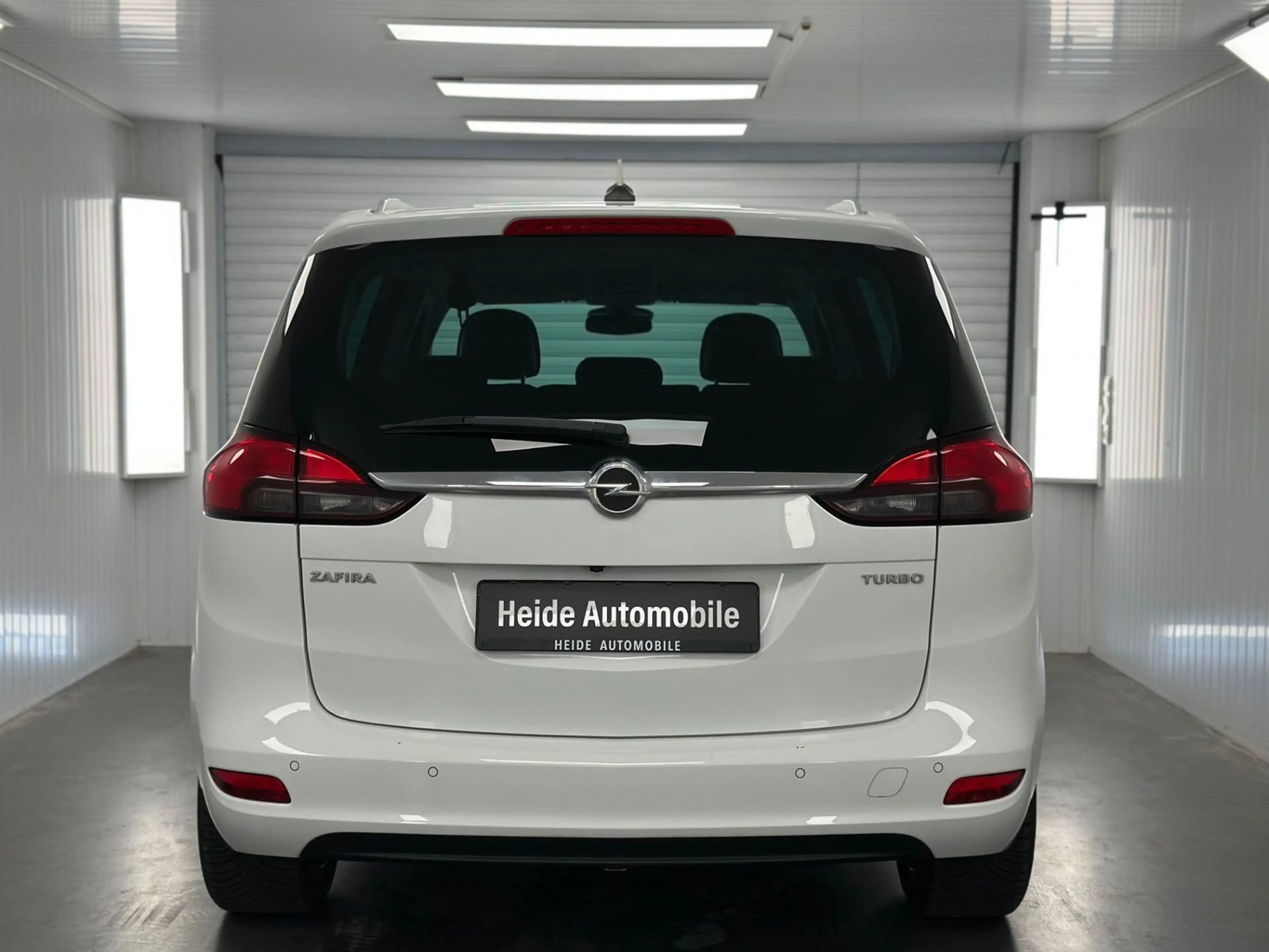 Opel Zafira Tourer 1.4 Turbo AHK — photo 7