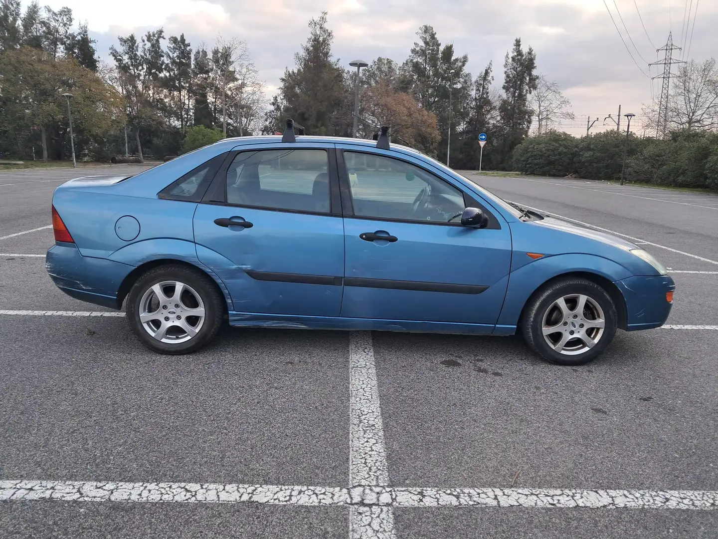 Ford Focus Focus 1.6i 16v Ambiente Ambiente Azul - 2