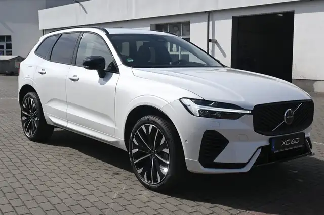 Volvo XC60 view 7