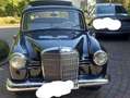 Mercedes-Benz 180 Oldtimer Schwarz - thumbnail 1