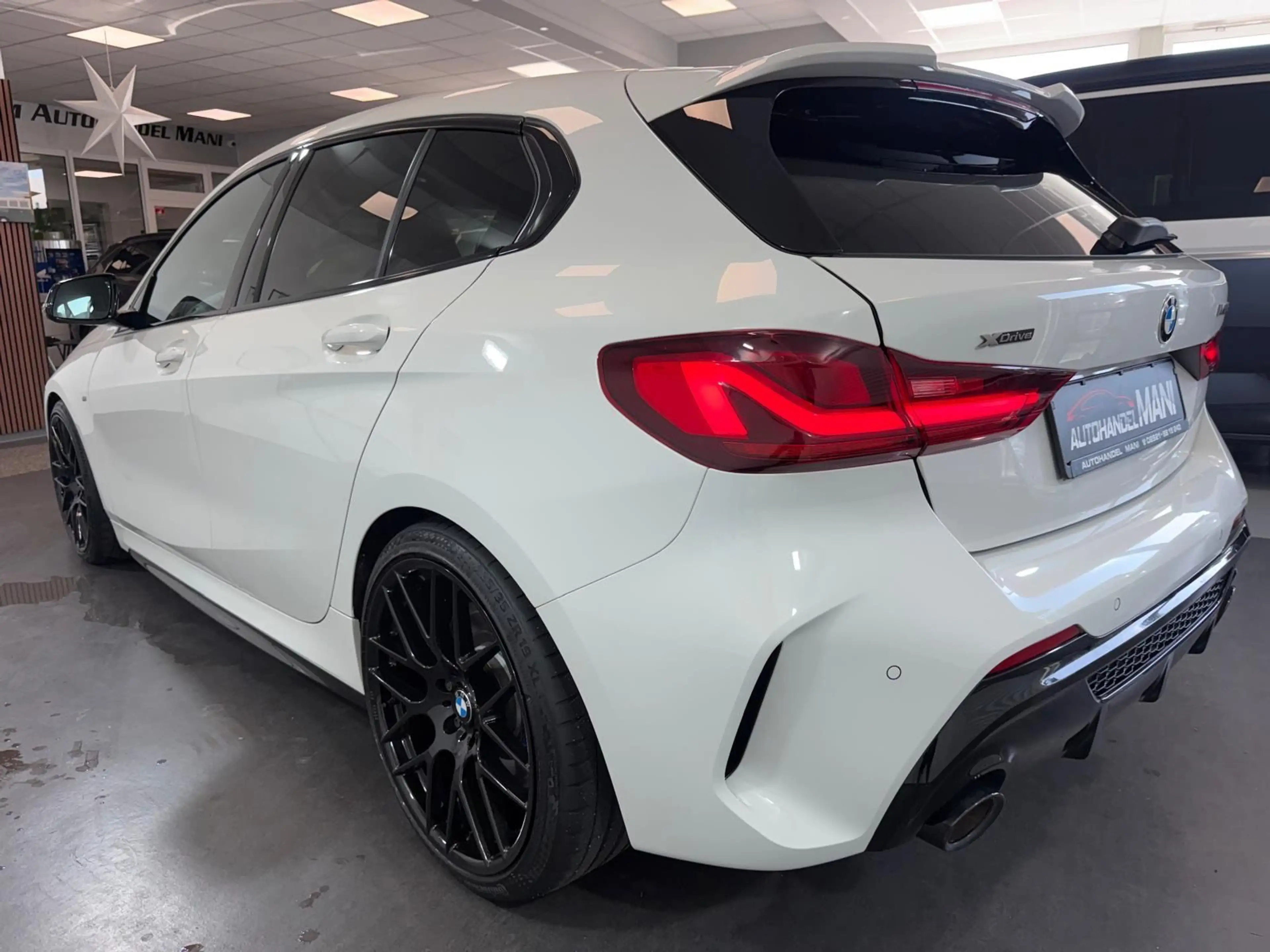 BMW 135 1Limousine M135 i xDrive/ACC/PDC/LED/Kamera — photo 7