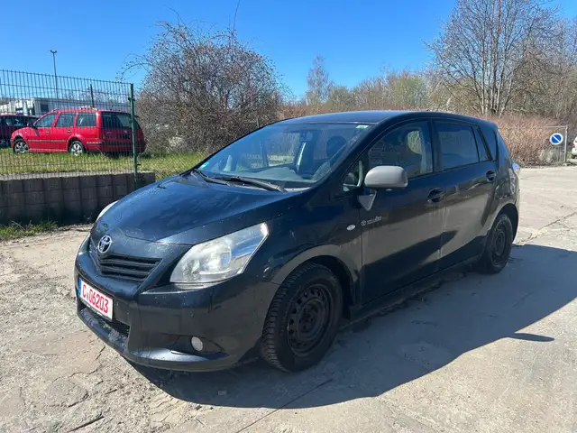 Toyota Verso Travel