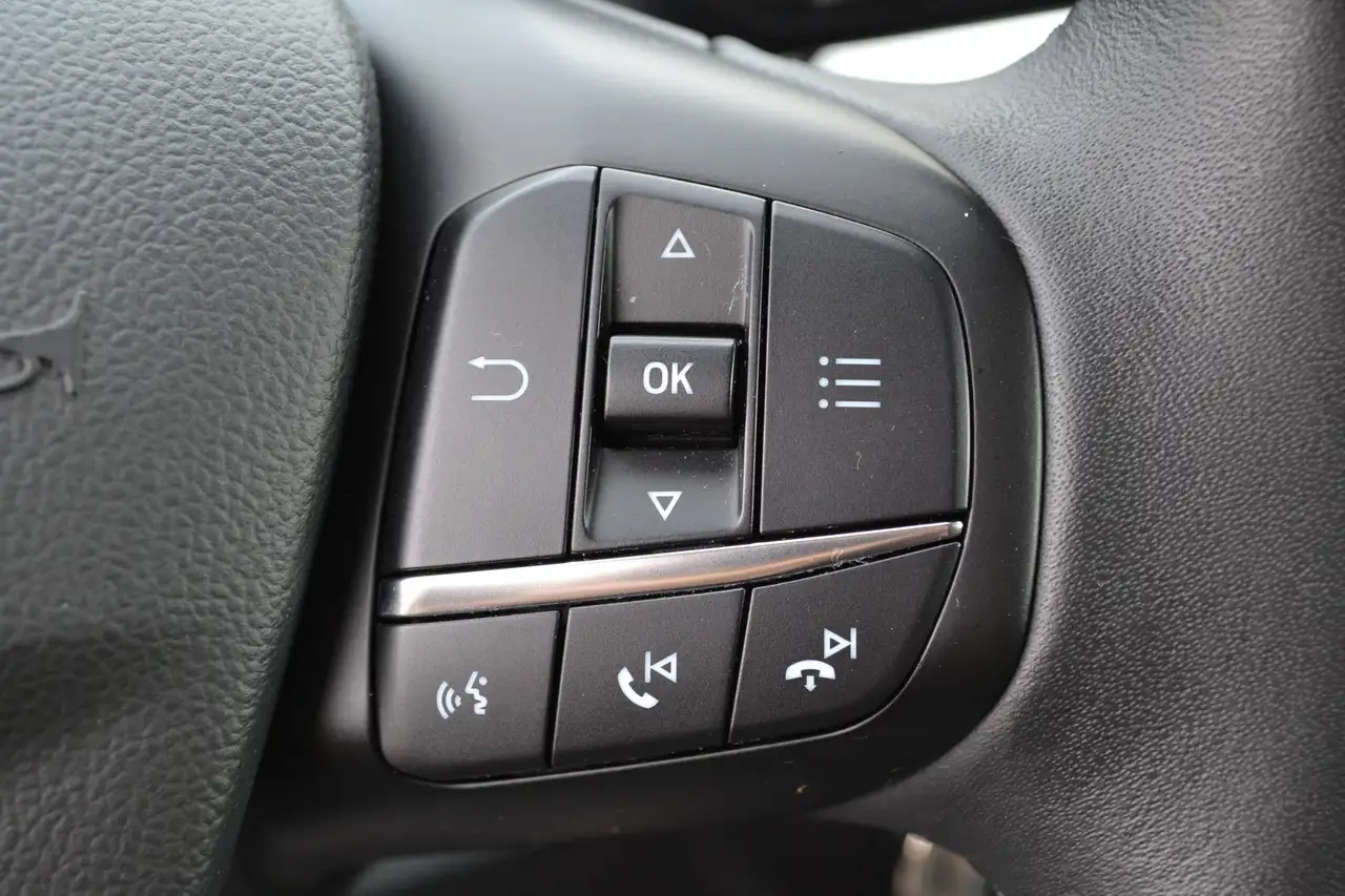 Ford Focus 1.0 Benzine * Carplay * Cruise control * Euro 6d, миниатюра 19