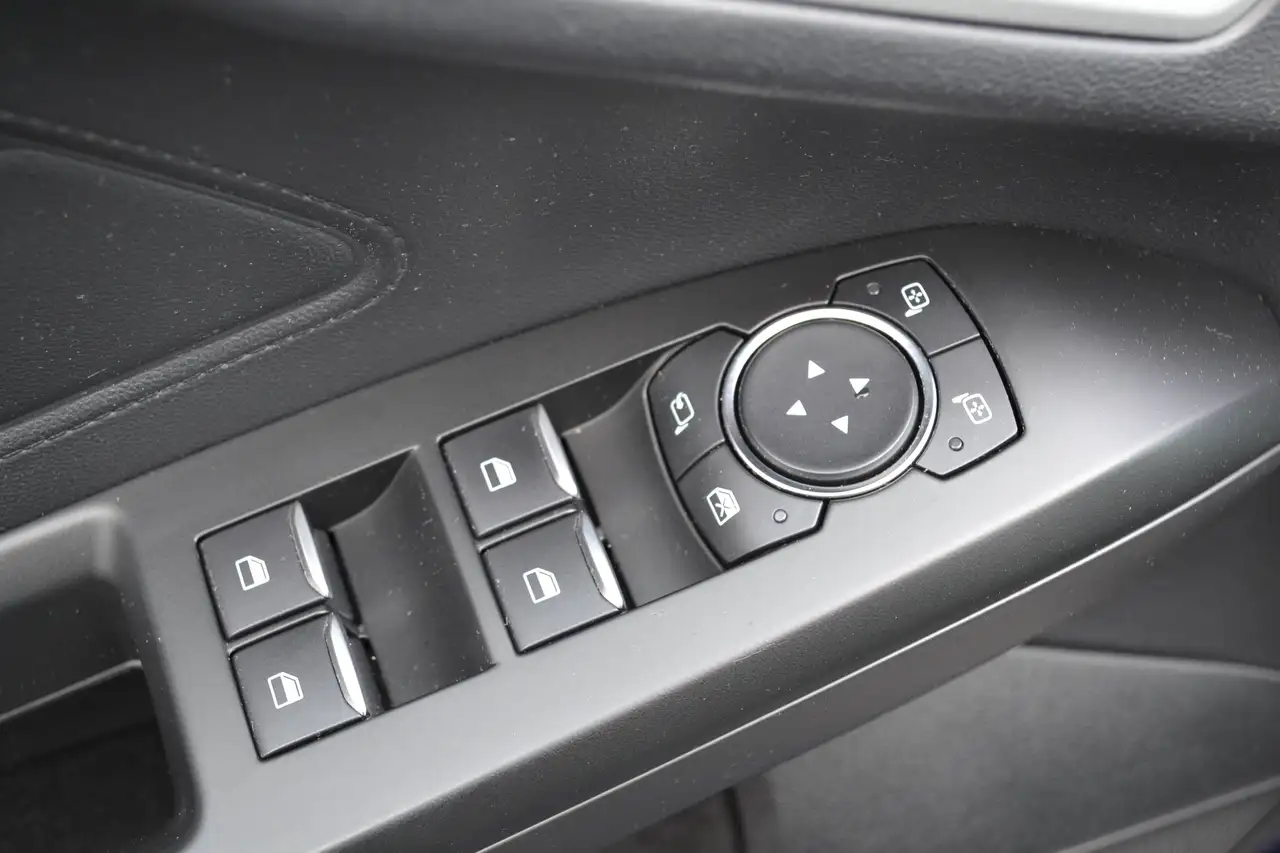 Ford Focus 1.0 Benzine * Carplay * Cruise control * Euro 6d, миниатюра 11