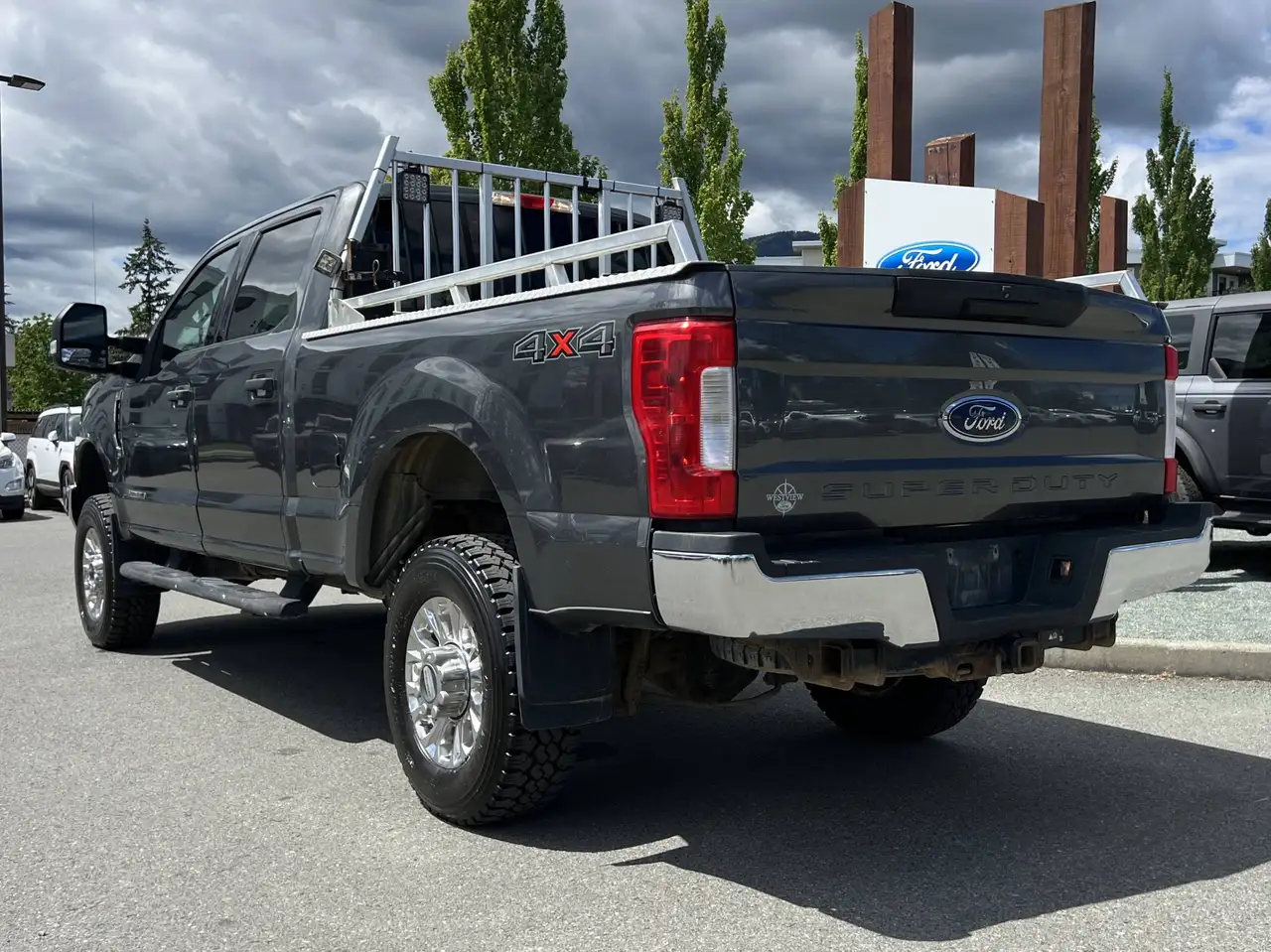Ford F 350 fotografie Ford F 350