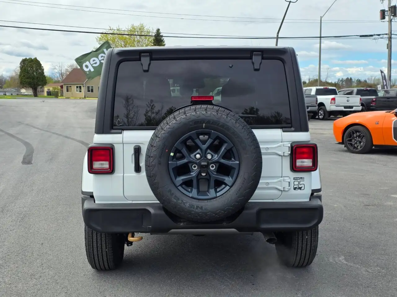 Jeep Wrangler снимка Jeep Wrangler