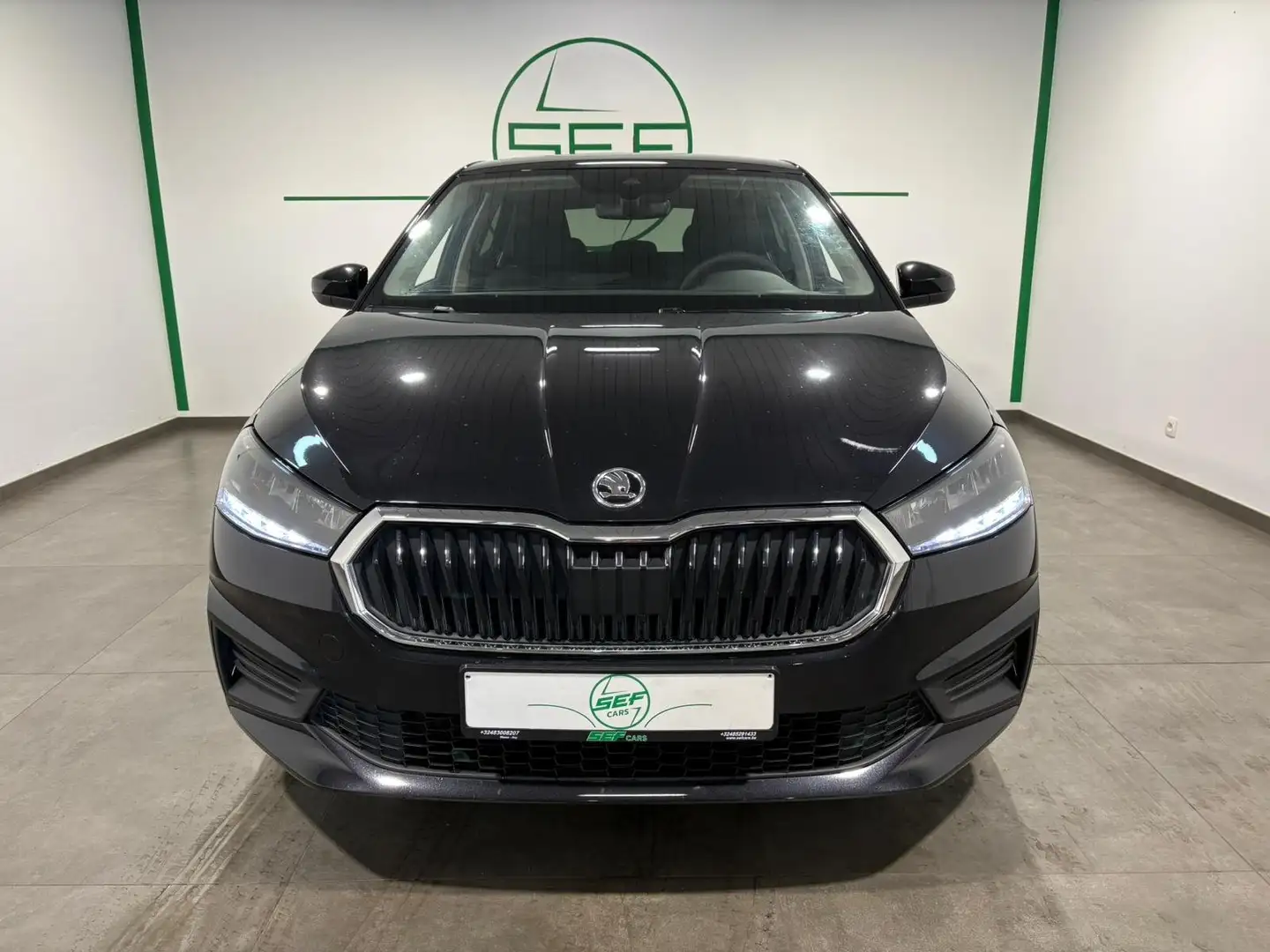 Skoda Fabia ** 1.0i ** Active ** Carplay ** Garantie 12 mois * Noir - 2