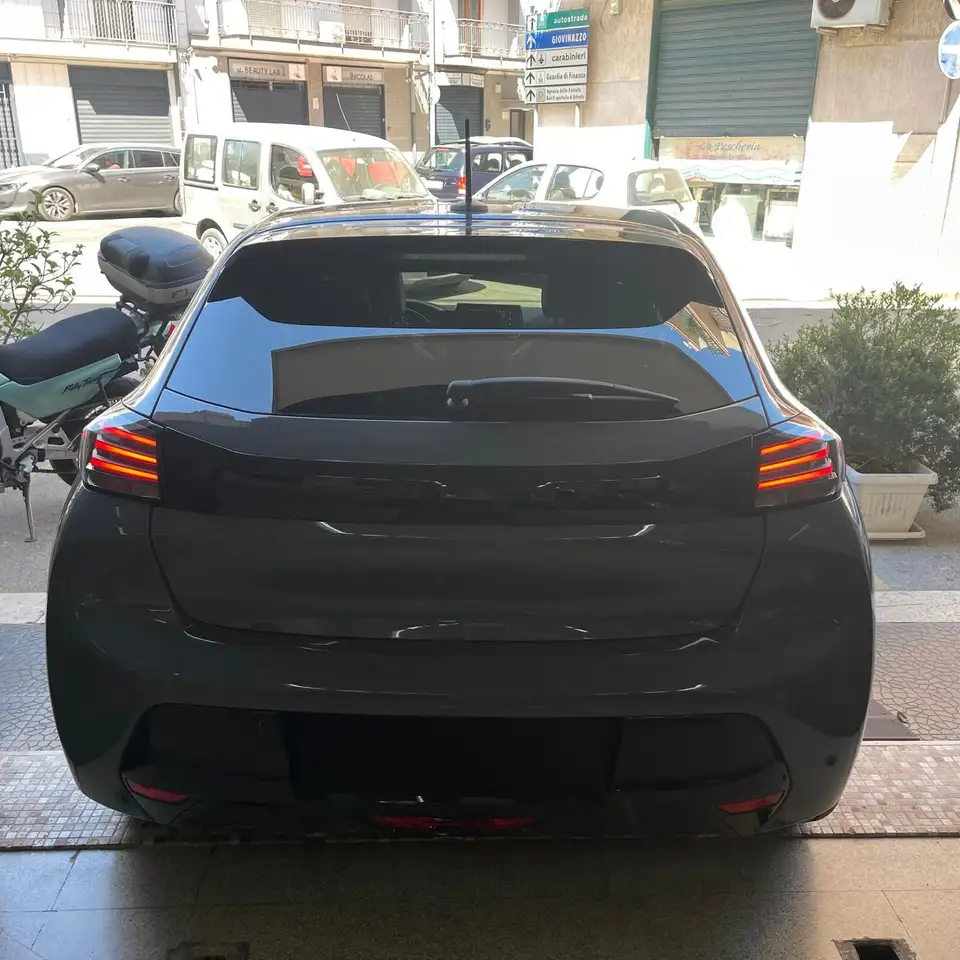 Peugeot 208 motore elettrico 136 CV 5 porte Allure, миниатюра 4