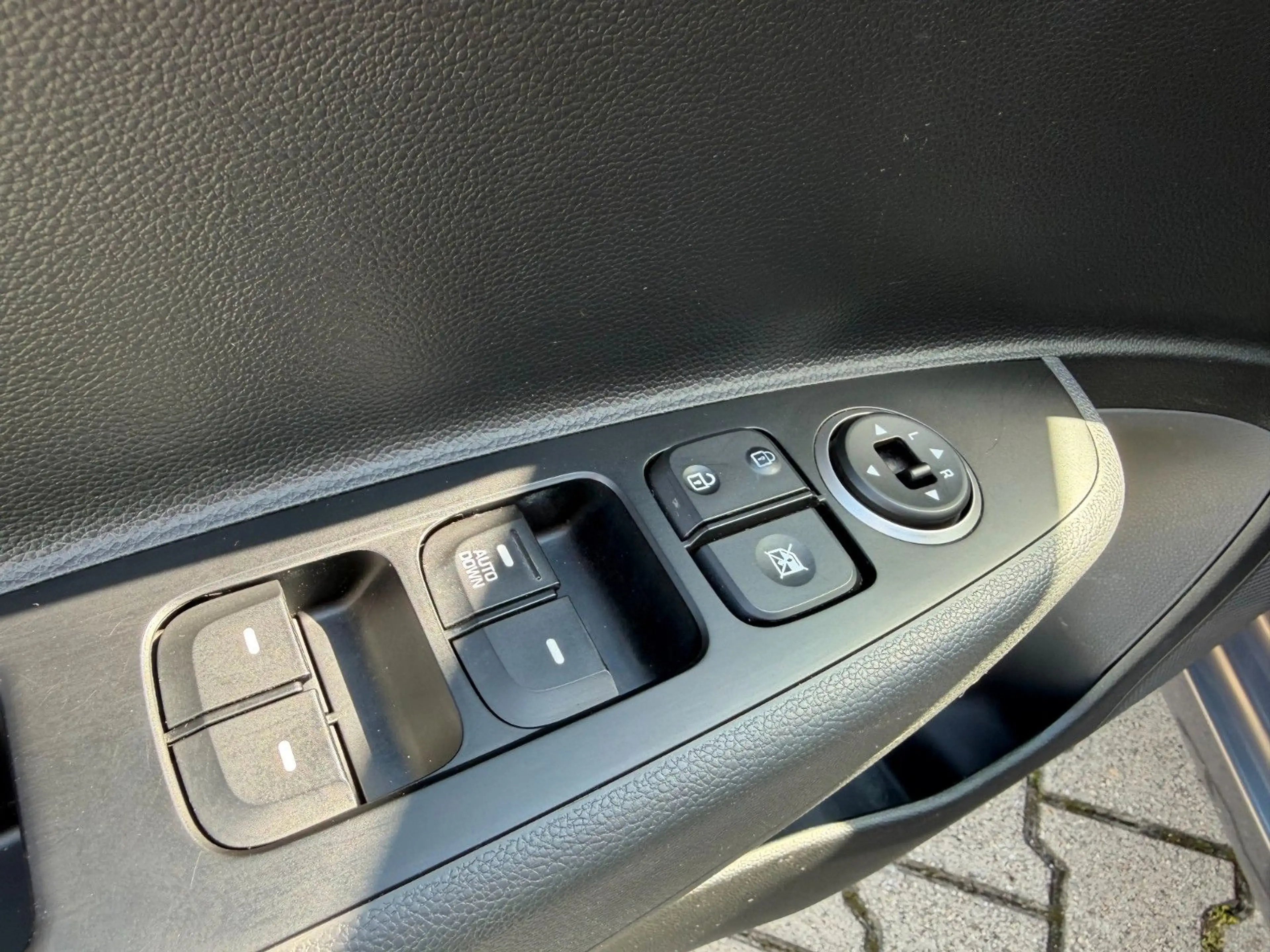 Hyundai i10 Passion*Klima*Tempomat*Alufelgen*Sitzheizung — photo 10