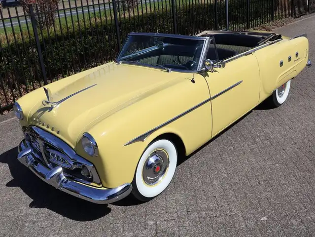 Oldtimer Packard view 3