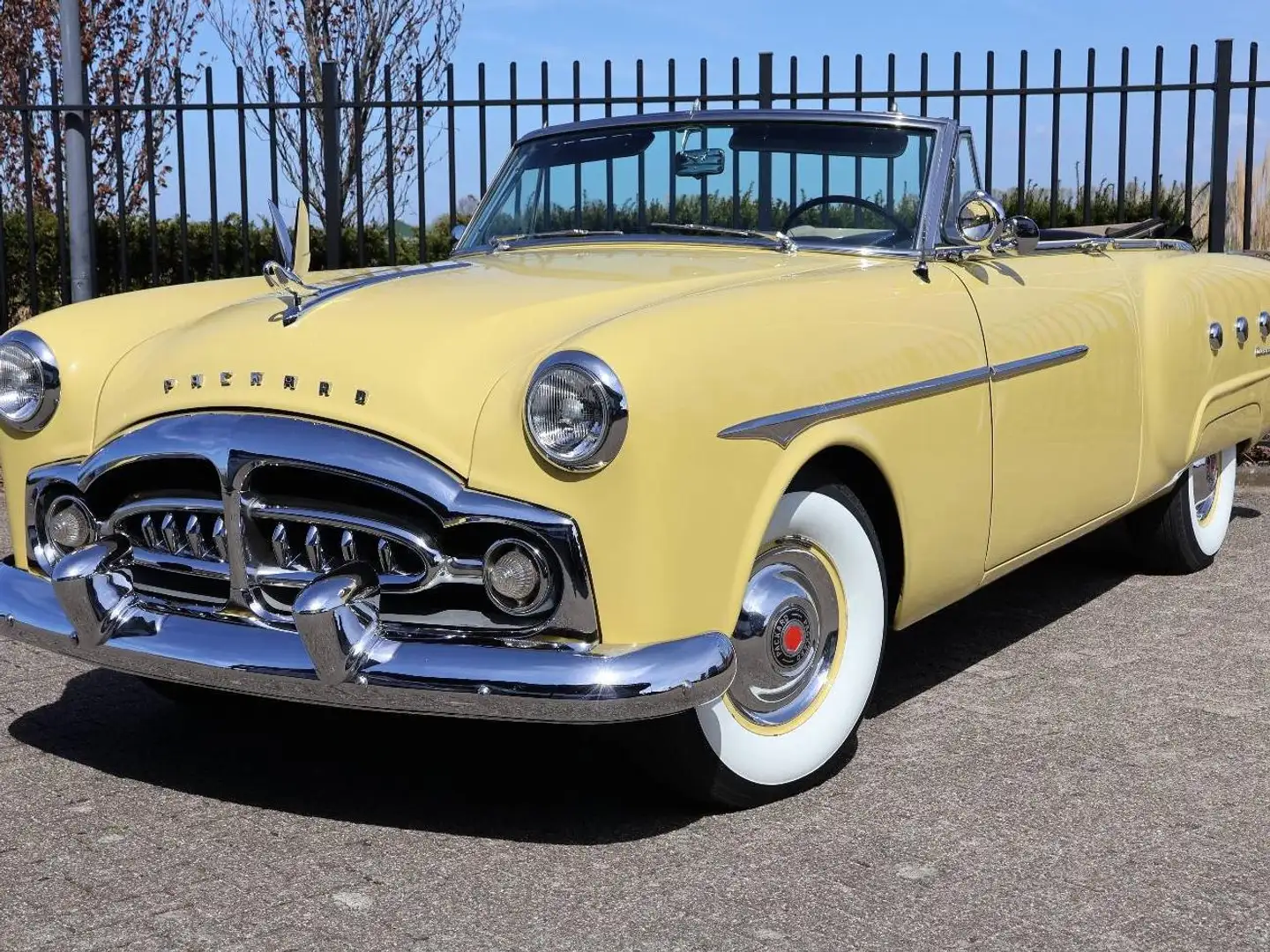 Oldtimer Packard 250 Gelb - 1