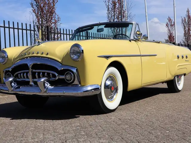 Oldtimer Packard view 4