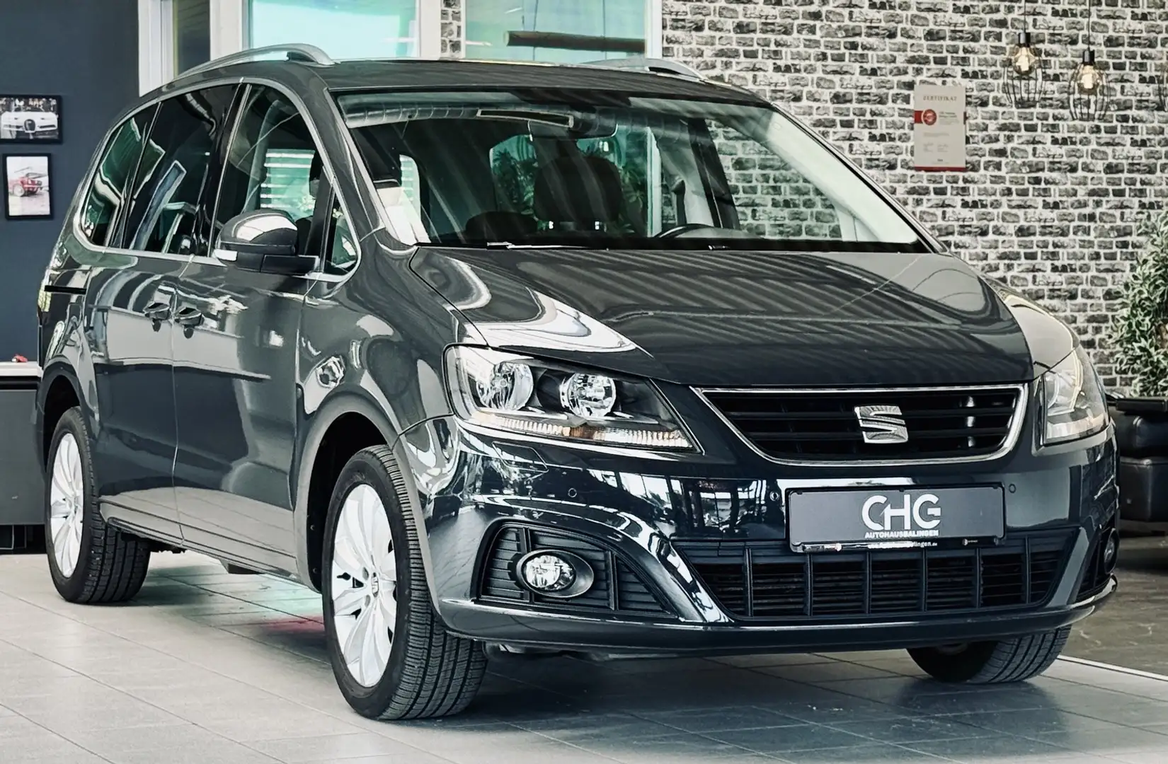SEAT Alhambra Style 1.Hand|Kindersitz|Carplay|AHK|SHZ| Grau - 1
