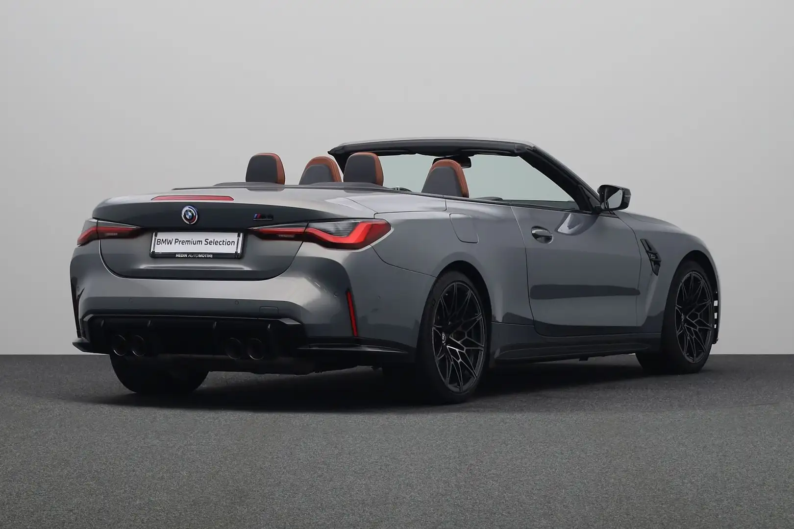 BMW M4 4-serie Cabrio xDrive Competition Grijs - 2