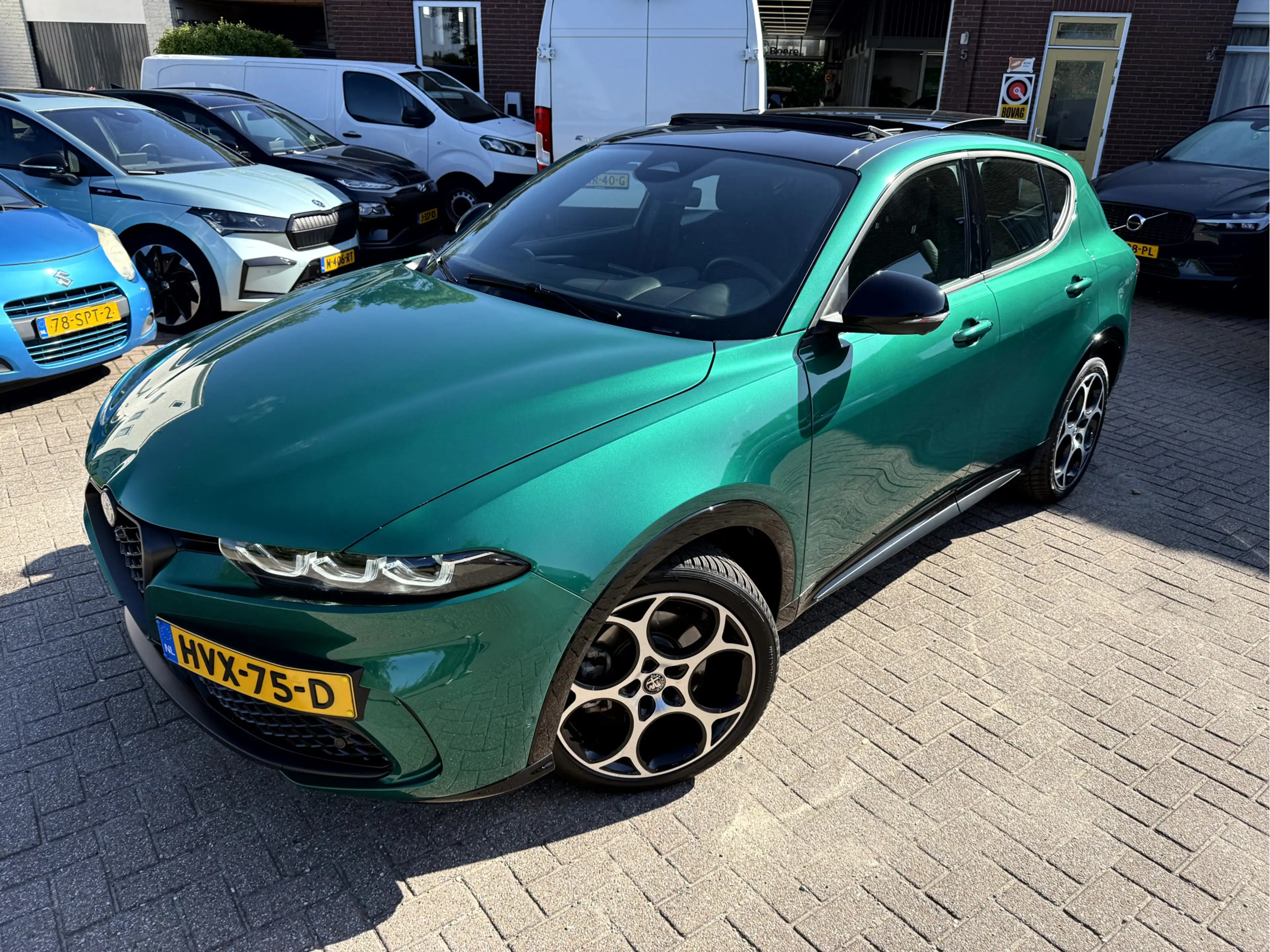 Alfa Romeo Tonale 1.5T Hybrid Edizione Business NL.Auto, Panoramadak — photo 19