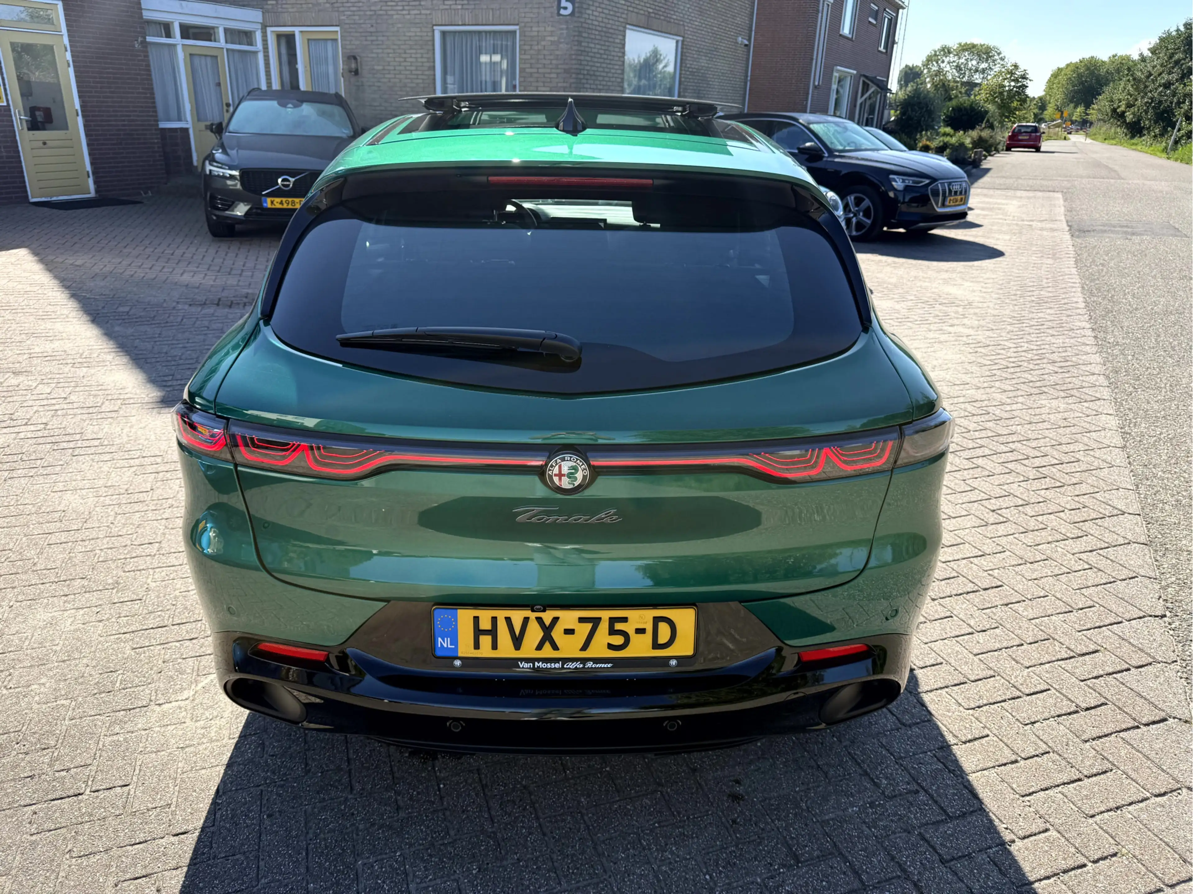 Alfa Romeo Tonale 1.5T Hybrid Edizione Business NL.Auto, Panoramadak — photo 17