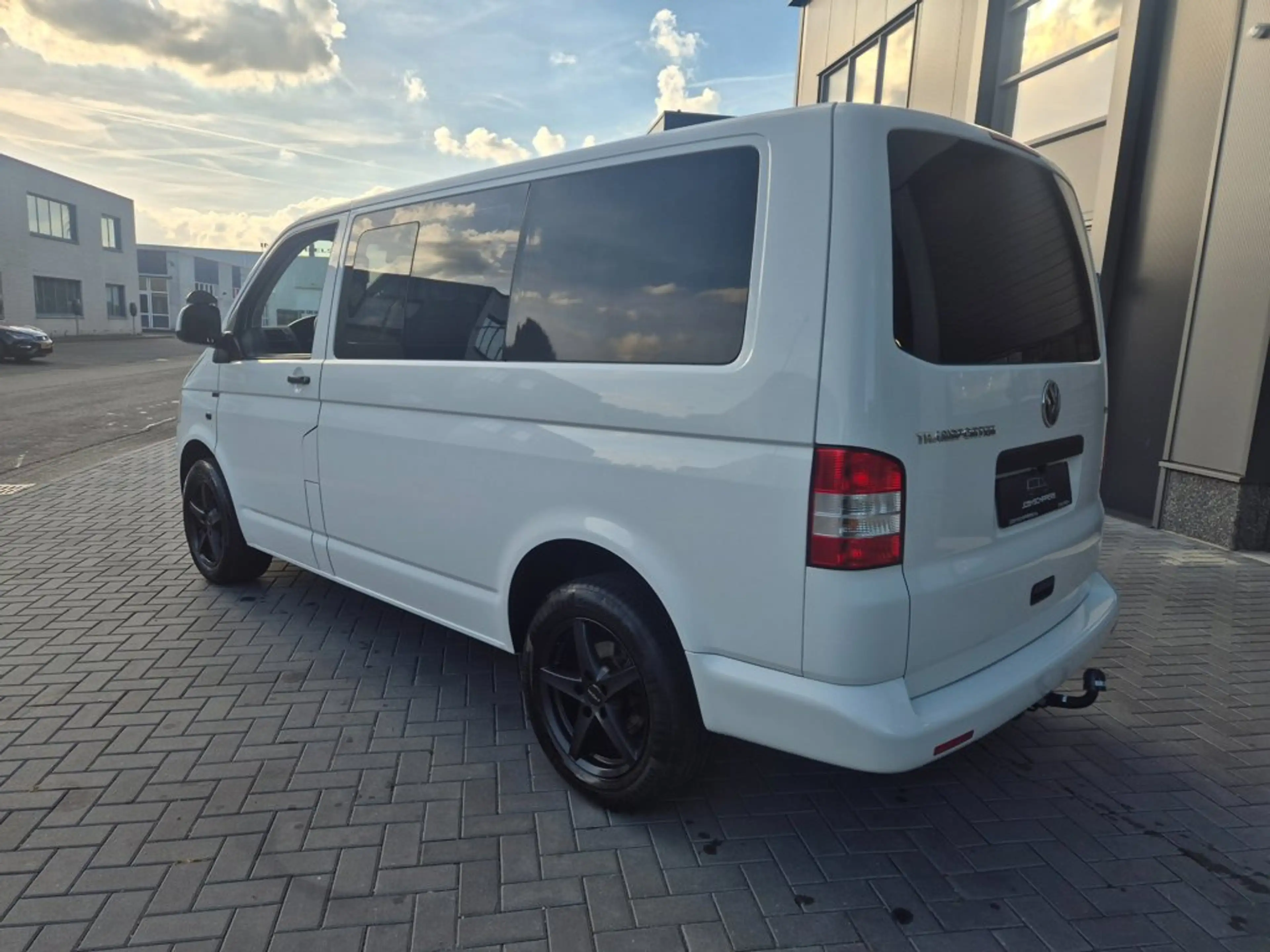 Volkswagen Transporter 2.0 TDI L1H1Dubbele cabine 140pk 2011 — photo 5