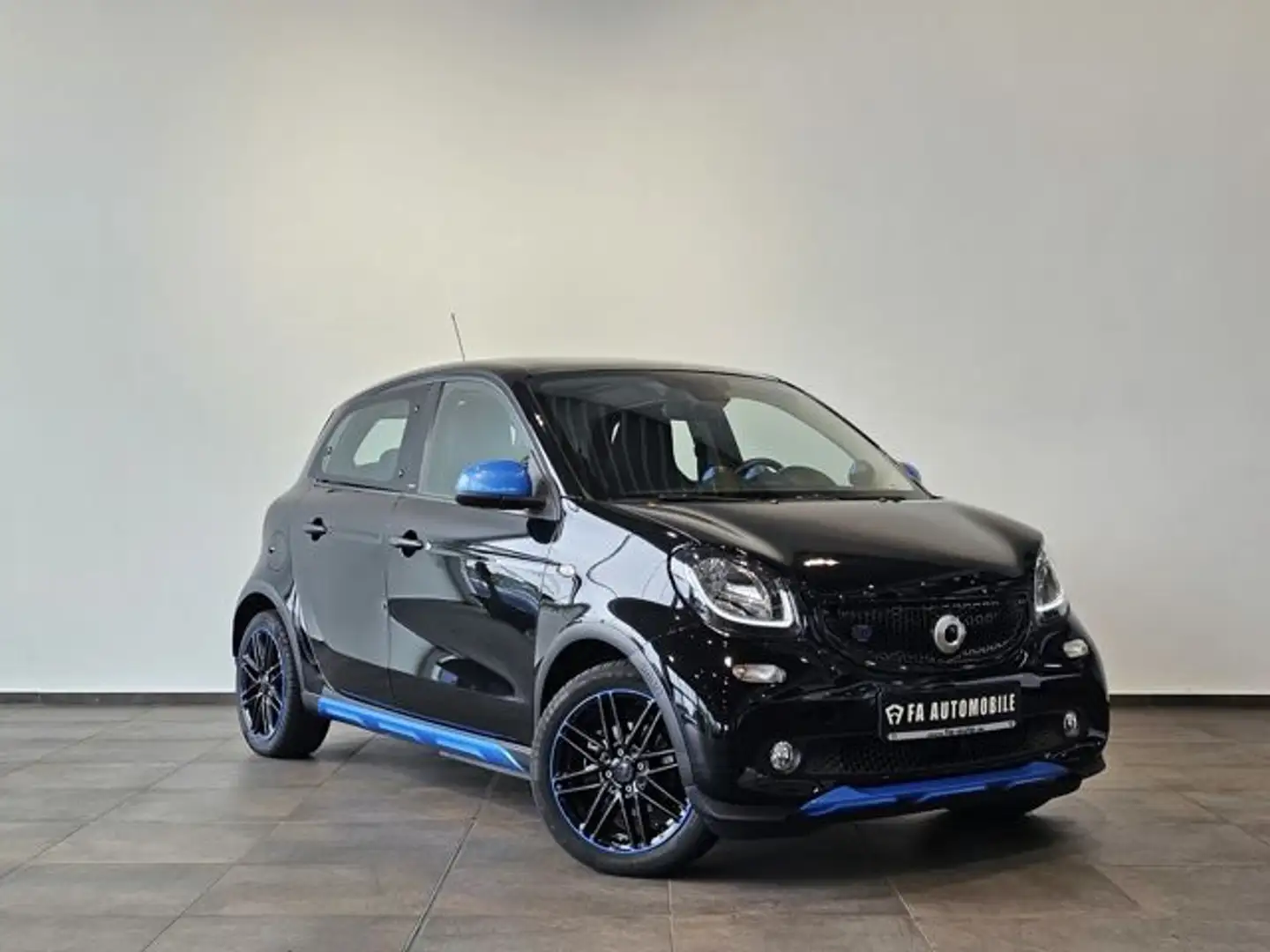 smart forFour ForFour e EQ Brabus Nightsky Pano LED Klima Temp Noir - 2