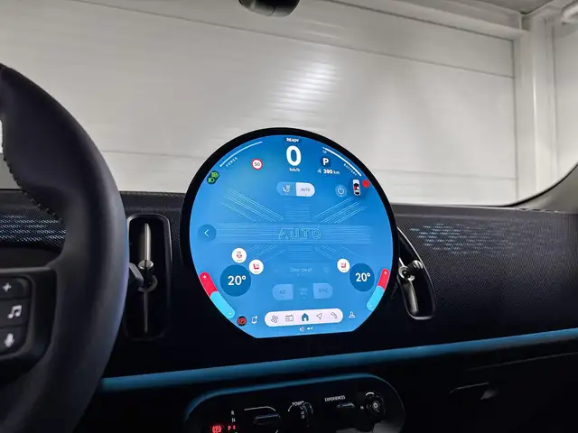 Mini Countryman view 15