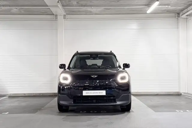Mini Countryman view 5