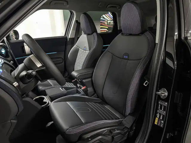 Mini Countryman view 9