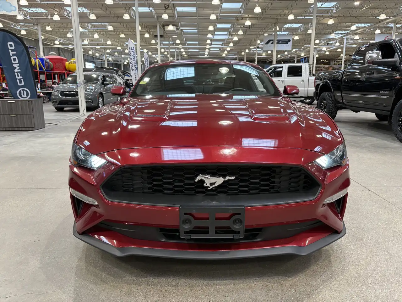 Ford Mustang снимка Ford Mustang