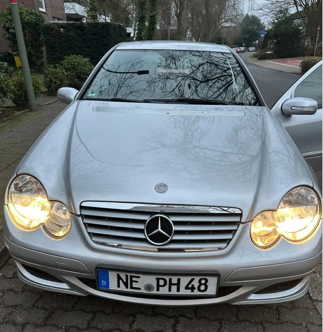 Mercedes-Benz C 160 C-Klasse Sportcoupe Kompressor Sportcoupe Silber - 1
