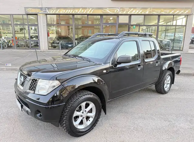 Nissan Navara Navara 2.5 dCi 4 porte Double Cab SE