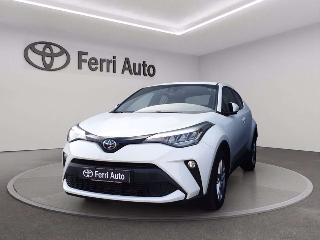 Toyota C-HR 1.8h business e-cvt