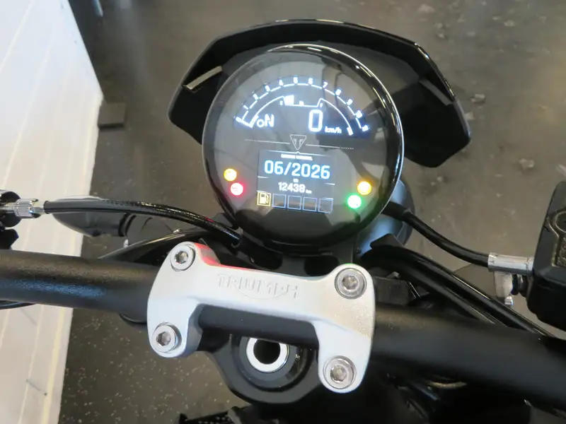 Triumph Trident 660 - foto 6