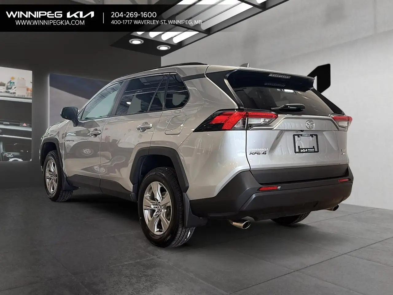Toyota RAV 4 снимка Toyota RAV 4