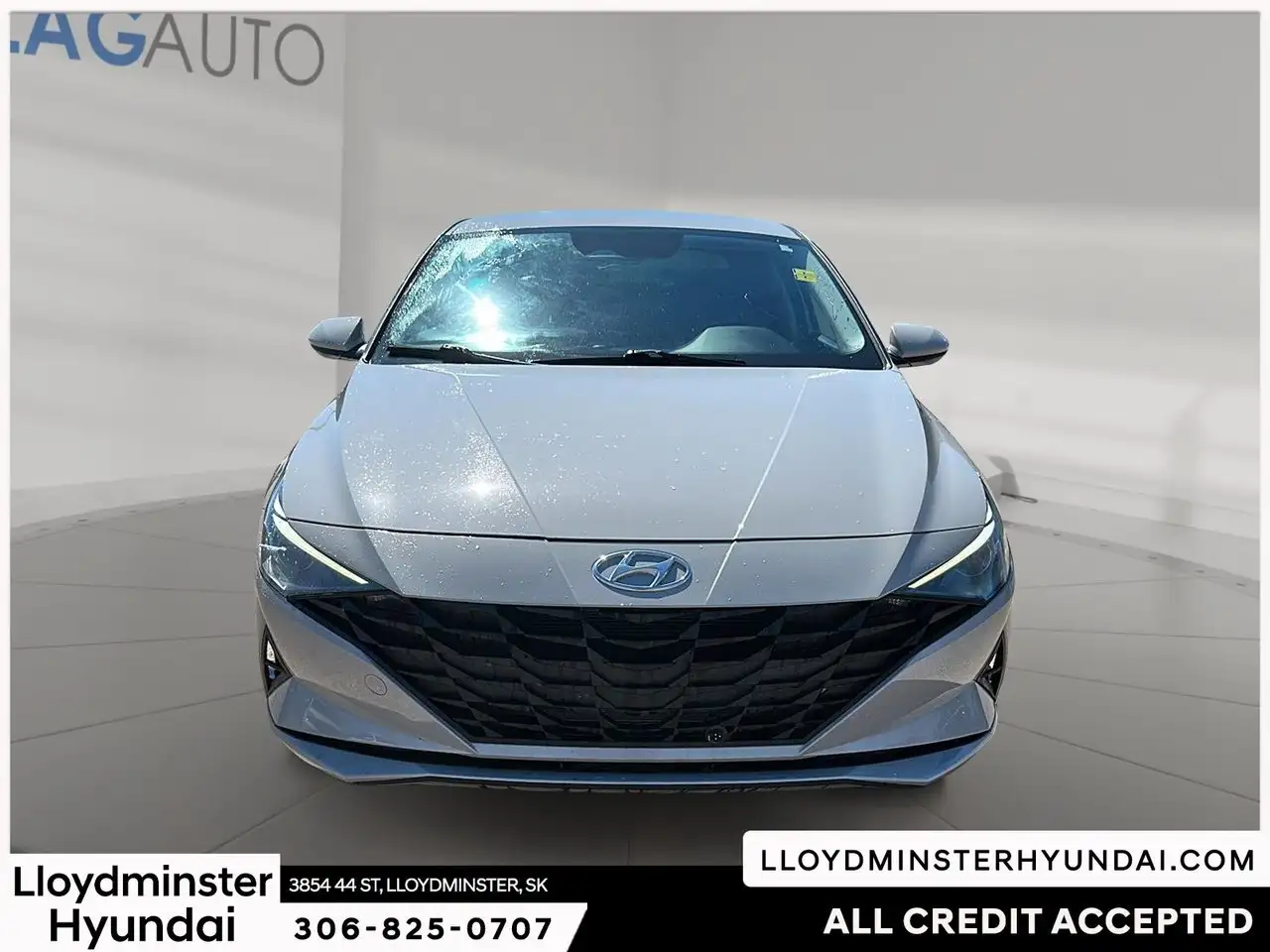 Hyundai ELANTRA снимка Hyundai ELANTRA
