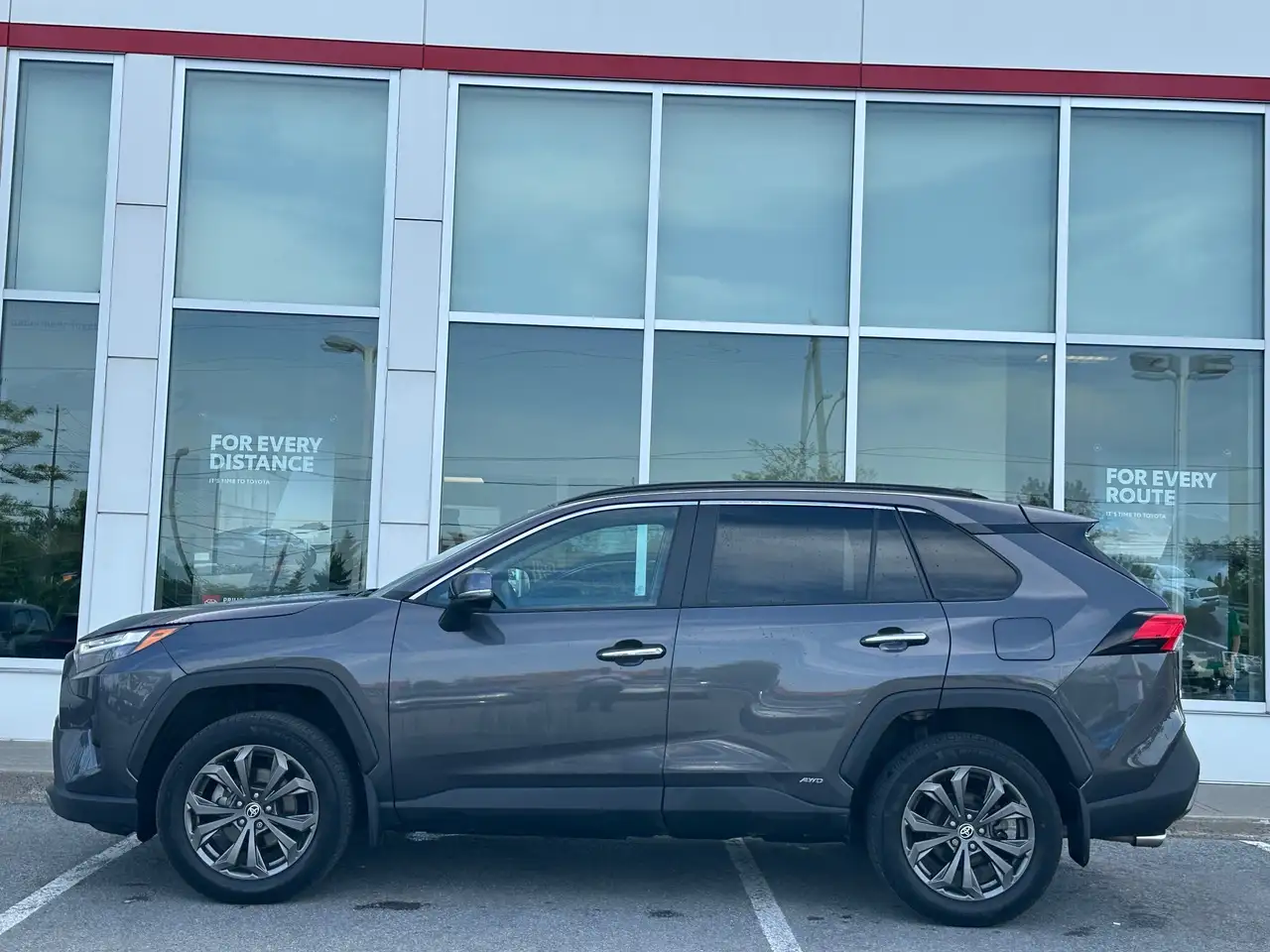 Toyota RAV 4 снимка Toyota RAV 4
