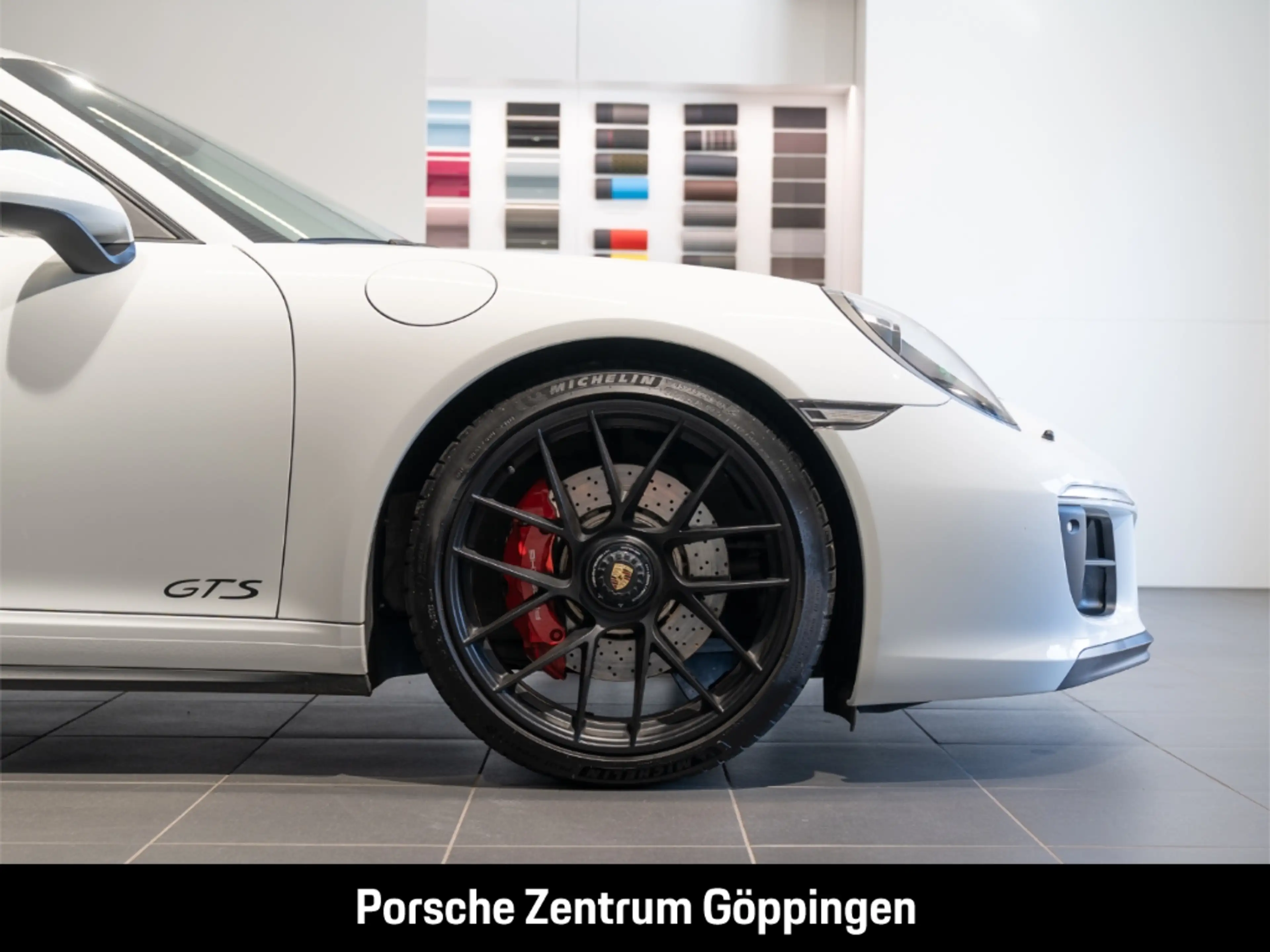 Porsche 991 -2 (911) Carrera GTS — photo 8