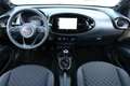 Toyota Aygo X 1.0 VVT-i MT Premium Parkeersensoren, JBL, Keyless Beige - thumbnail 14