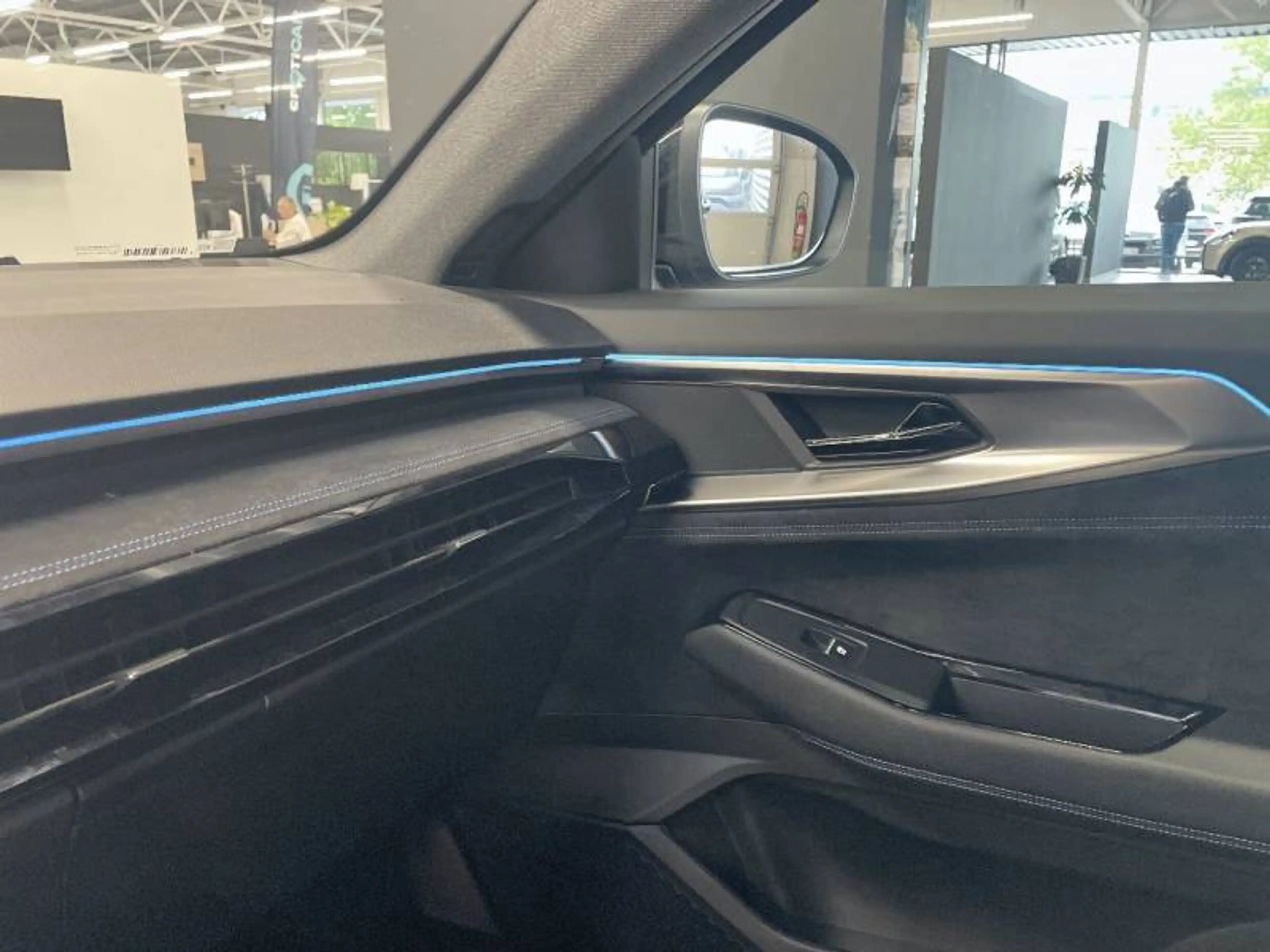 Renault Austral 1 MHEV 160 Techno Esprit Alpine — photo 17