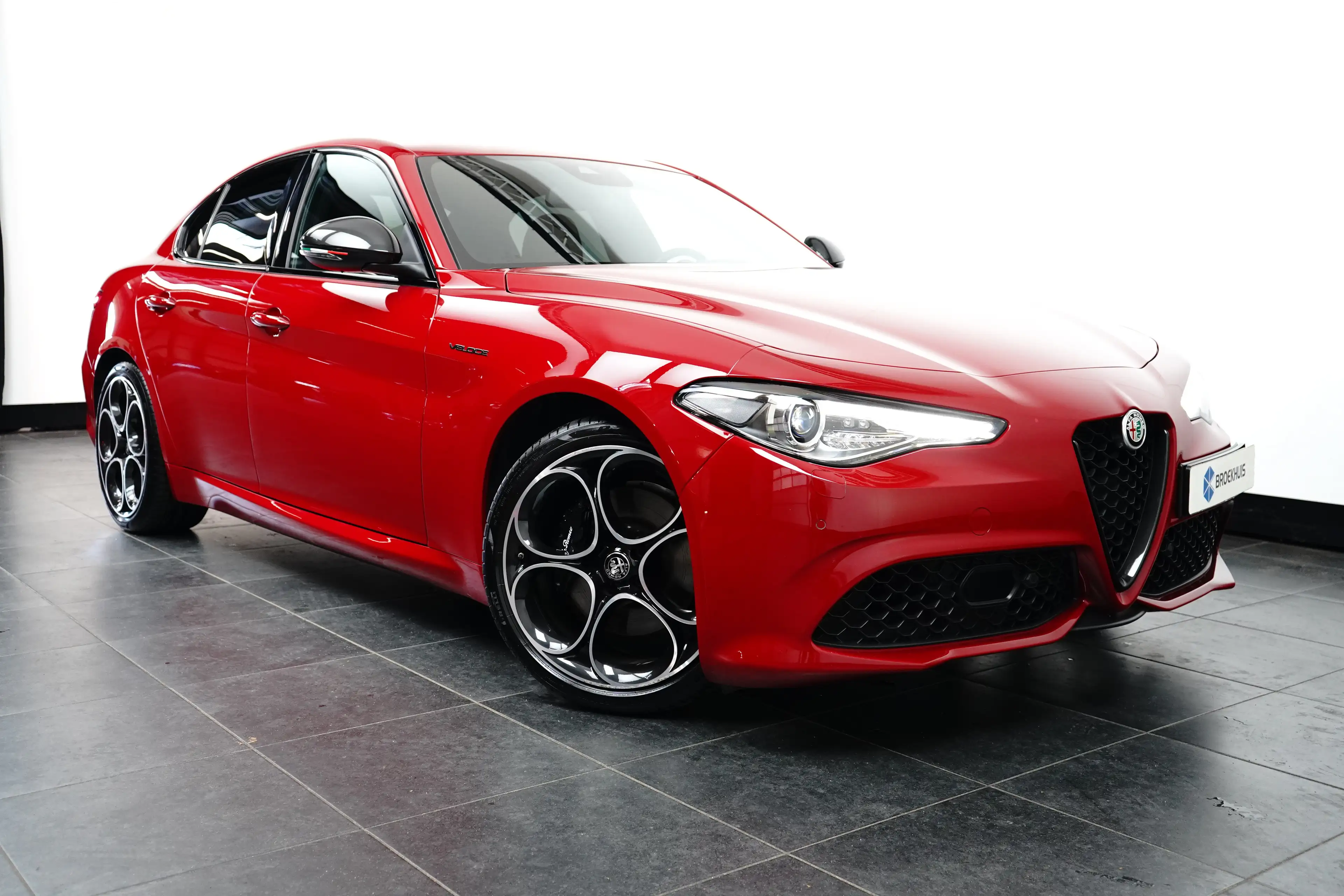 Alfa Romeo Giulia Veloce 280PK | Stoelverwarming | Adap. Cruise | 19 — photo 5