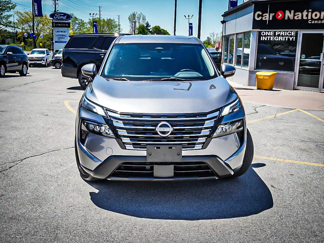 Nissan Rogue снимка Nissan Rogue