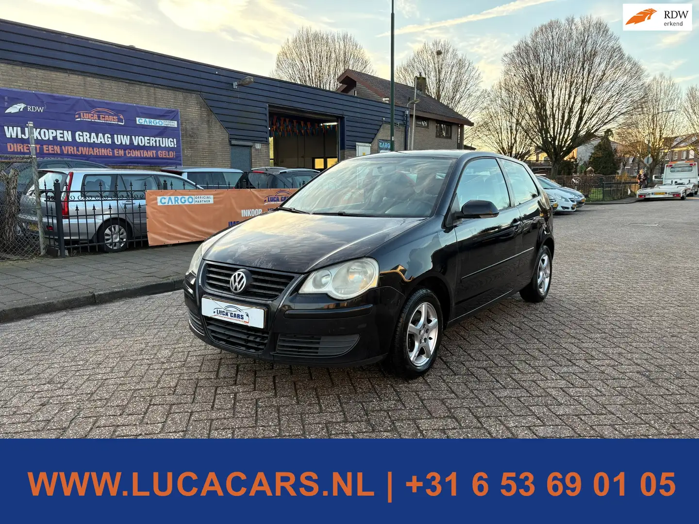 Volkswagen Polo 1.4 TDI Optive Airco Schwarz - 1