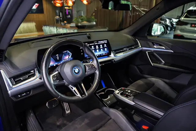 BMW X1 view 12