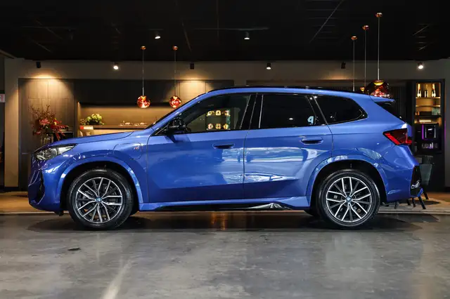 BMW X1 view 2