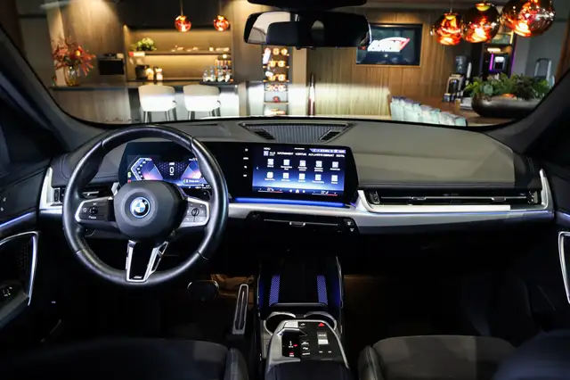 BMW X1 view 4