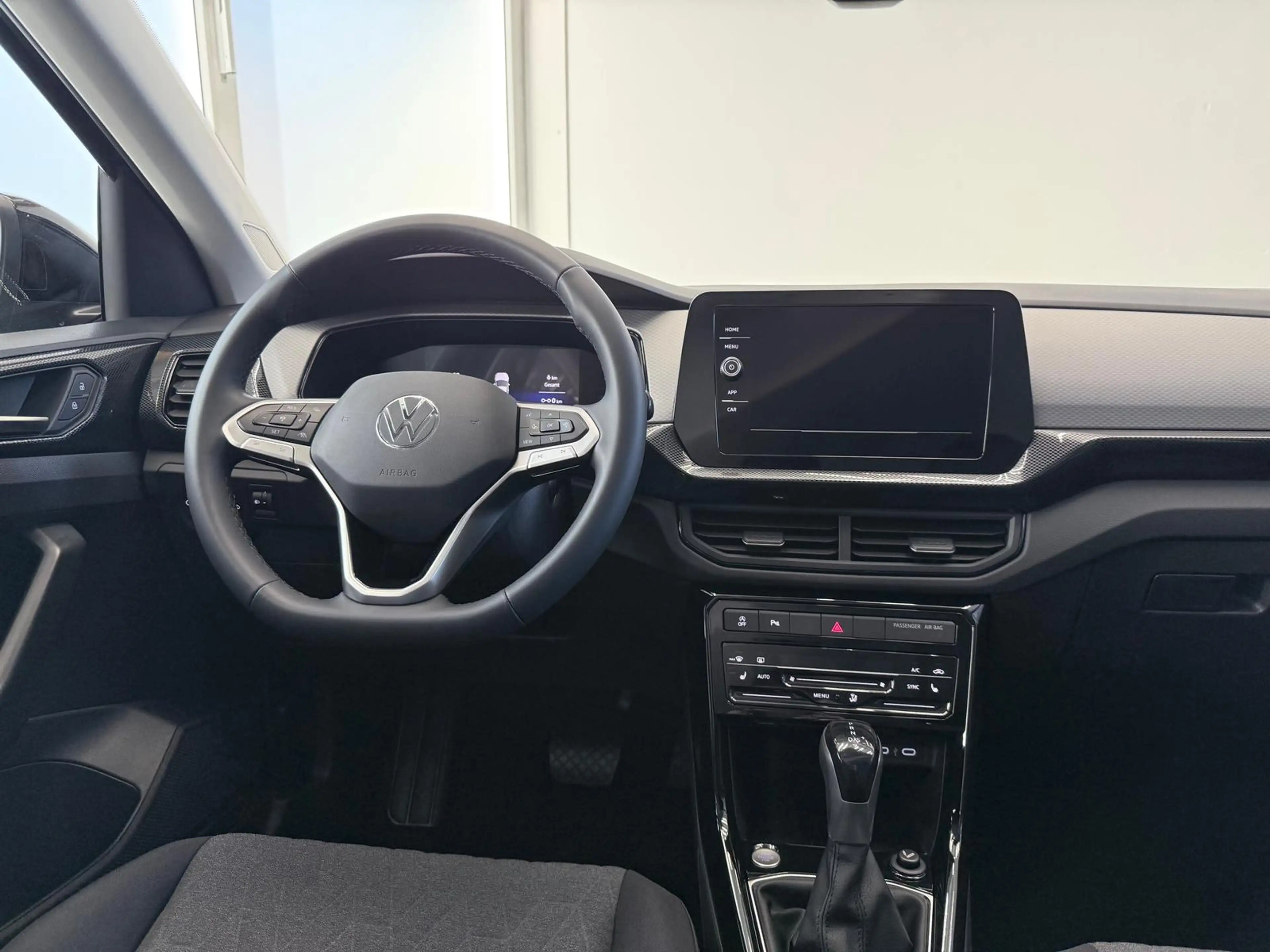 Volkswagen T-Cross 1.0 TSI Life-AHK/CarPlay/LED/Kamera/ACC — photo 14