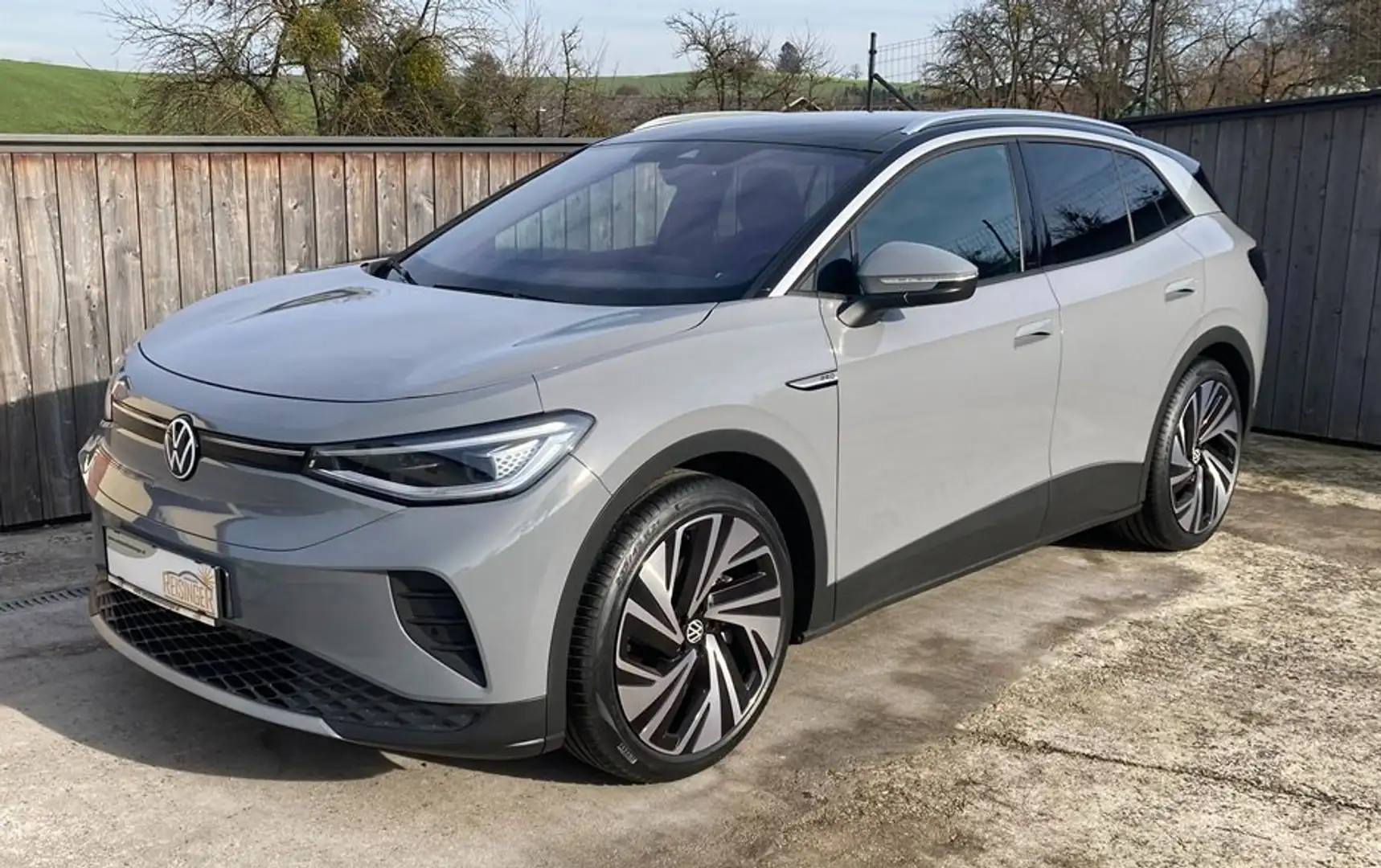 Volkswagen ID.4 Pro Performance 150 kW Grijs - 1