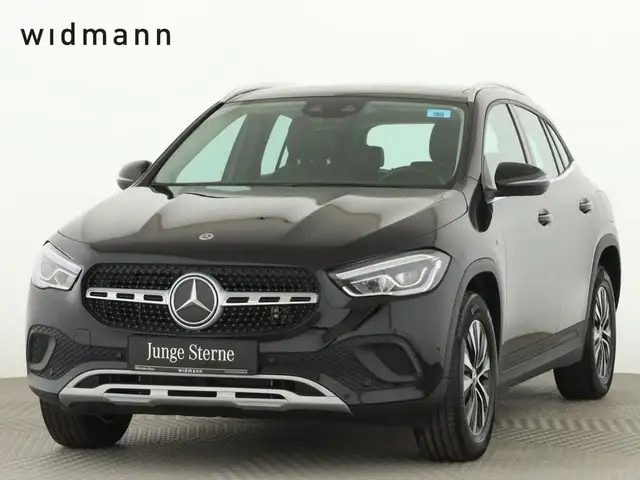 Mercedes-Benz GLA 250 e **LED*Panorama*PTS*Kamera*SpurH*Navi**