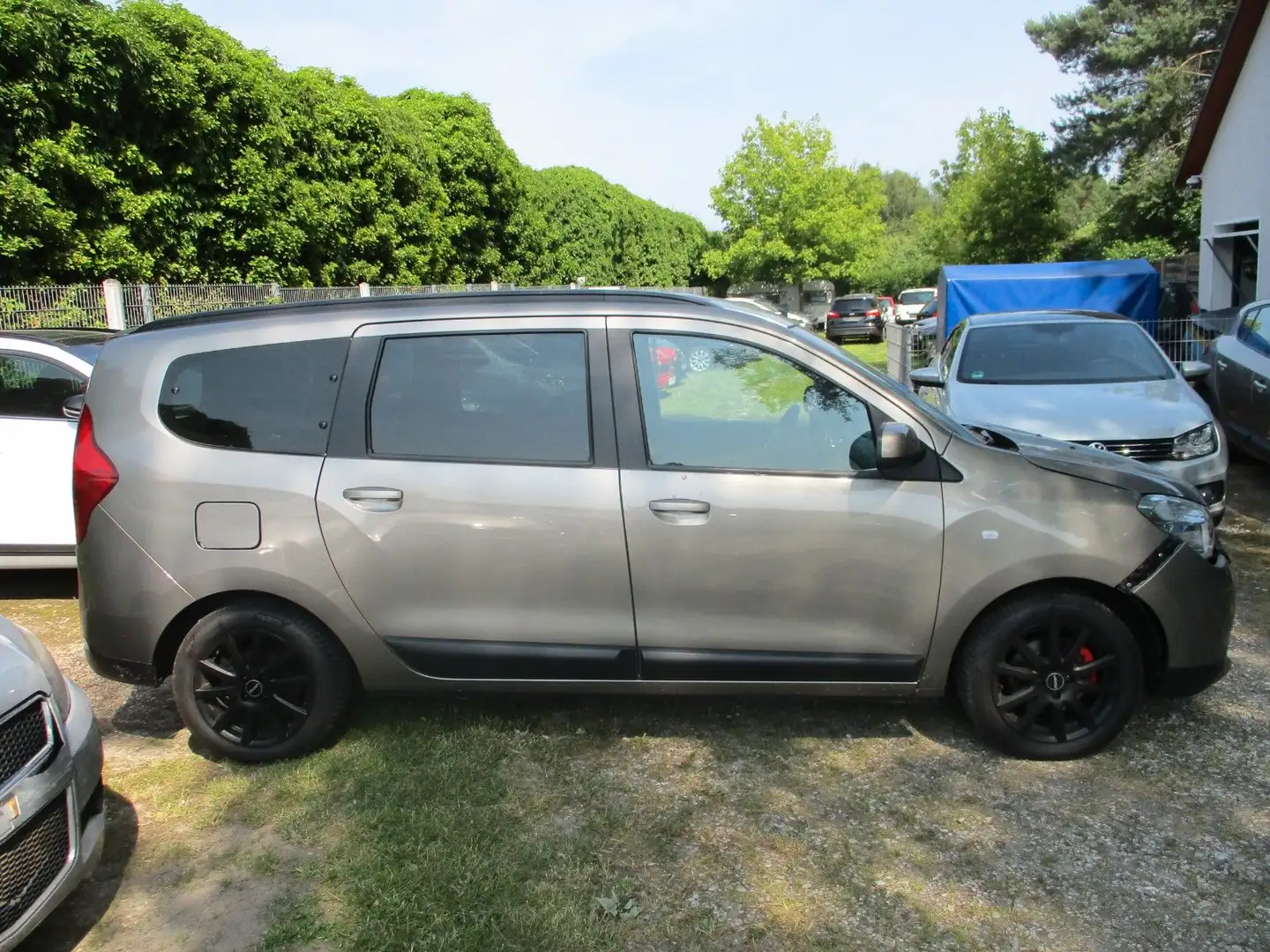 Dacia Lodgy Laureate 7 sitzer - 1