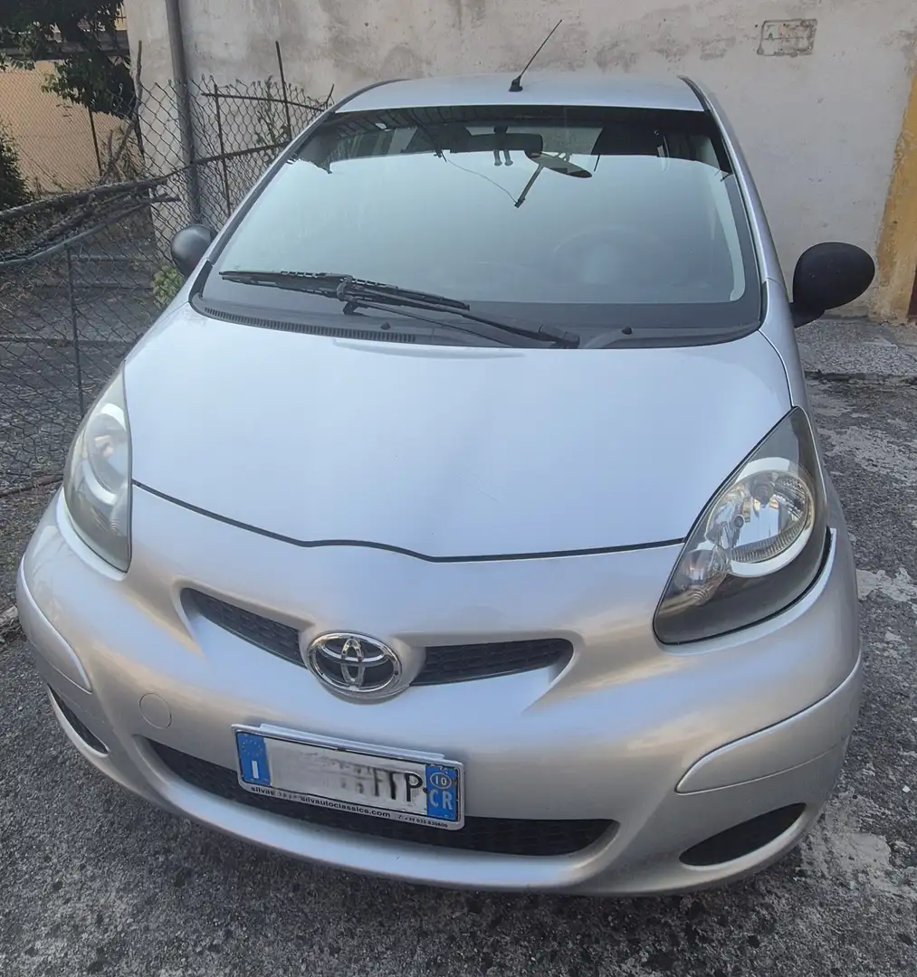 Toyota Aygo 5p 1.0 Sol FL - 2