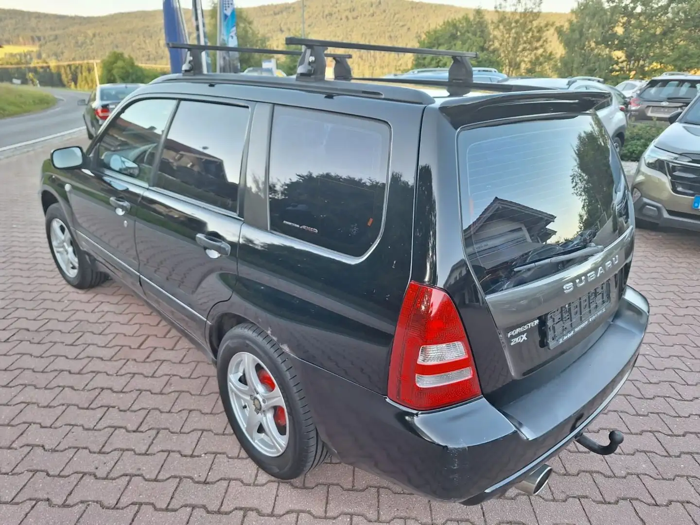 Subaru Forester 2.0X Comfort AT, Gasanlage, AHK Noir - 2