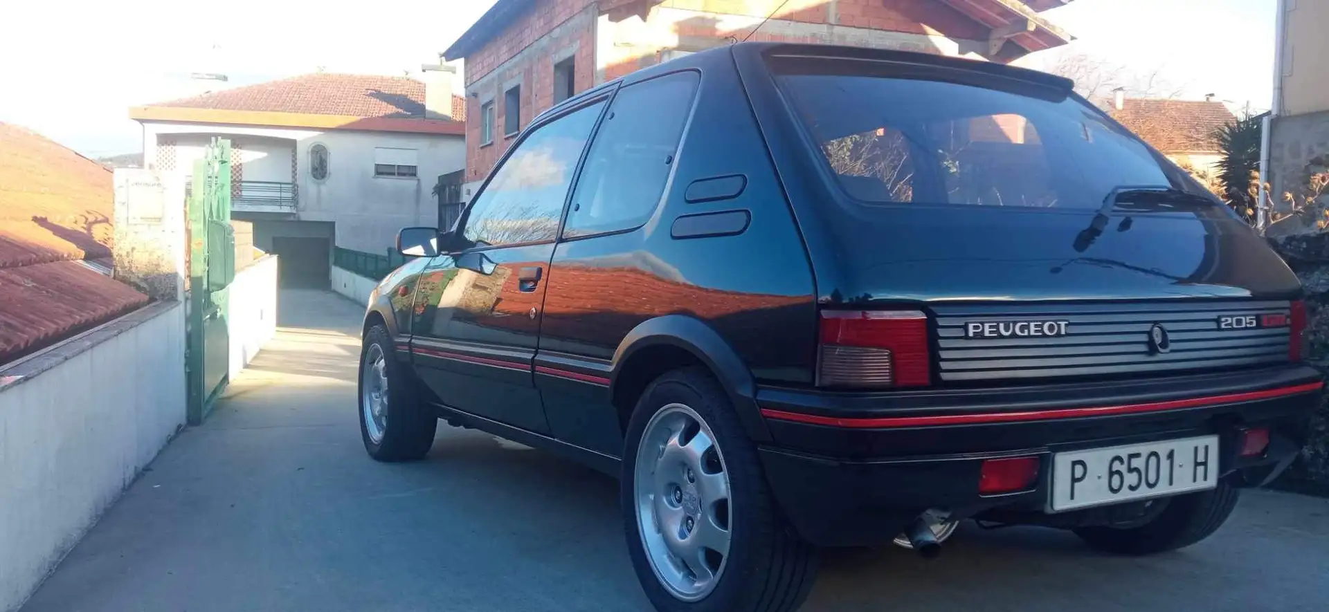 Peugeot 205 205 1.9 GTI Verde - 2