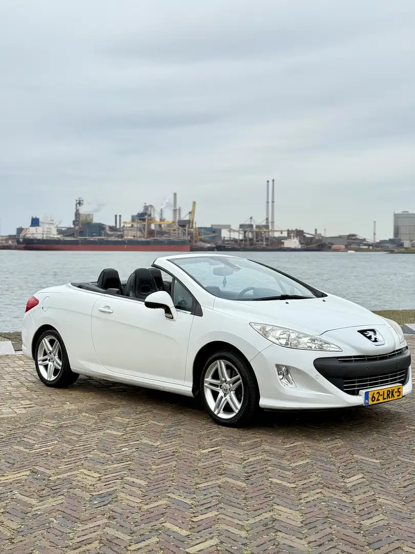 Peugeot 308 Zomer klaar! Luxe Peugeot 308 CC Nap  Rijklaar! - 1